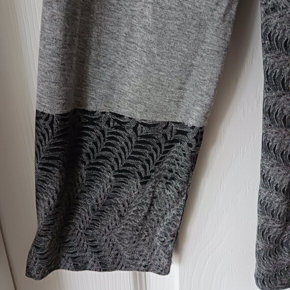 La Madona Cardigan Grey Black Beads Size 1XL Graphic Whimsical - Picture 5 of 5